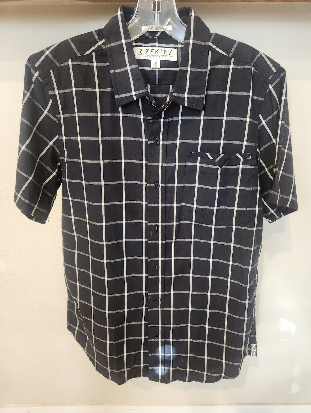 Ezekiel Black Windowpane Short-Sleeve Button-Down Shirt
